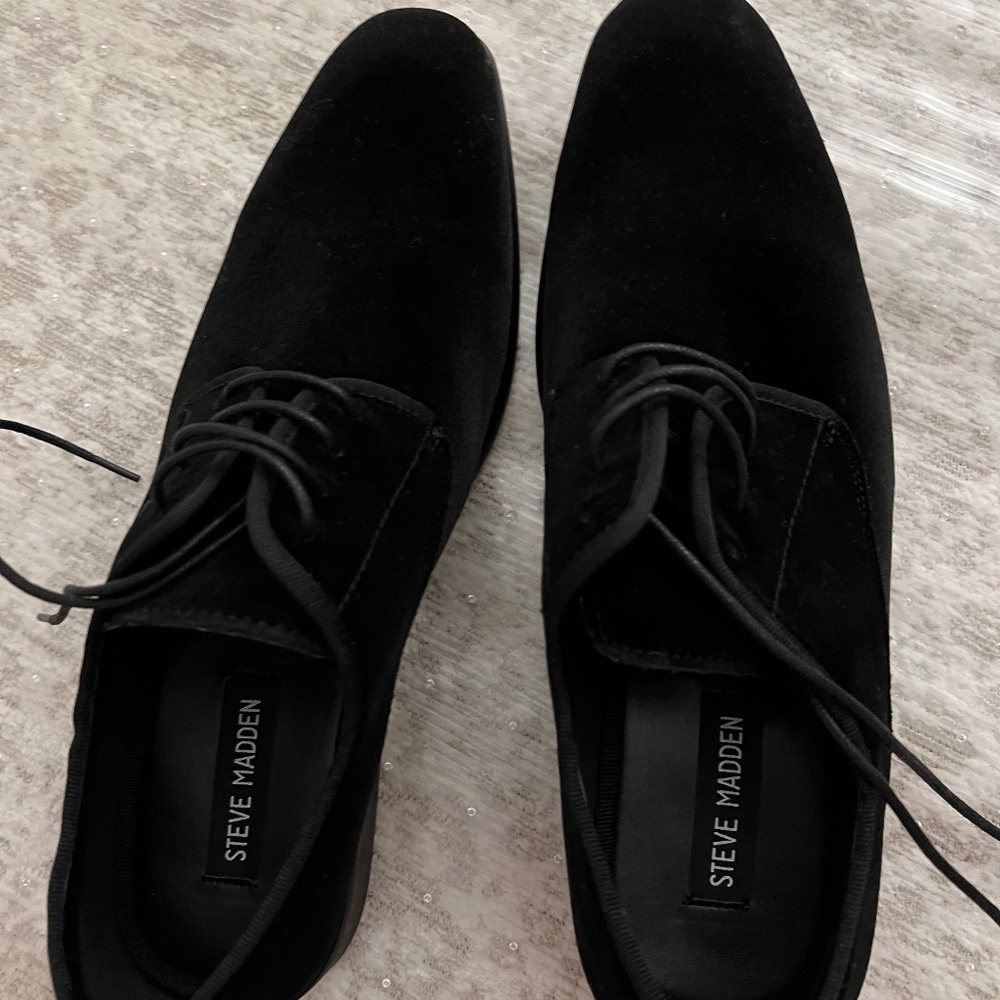 Steve Madden men’s Brytonn velvet black dress shoe NWOT